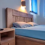 Guest House Villa Bozhenitsa بيت ضيافة 3*