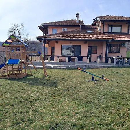 Guest House Villa Bozhenitsa