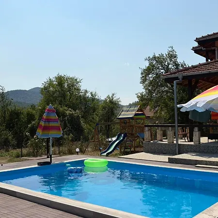 Pensionat Guest House Villa Bozhenitsa 3*
