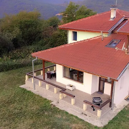 Guest House Villa Bozhenitsa بيت ضيافة Bozhenitsa